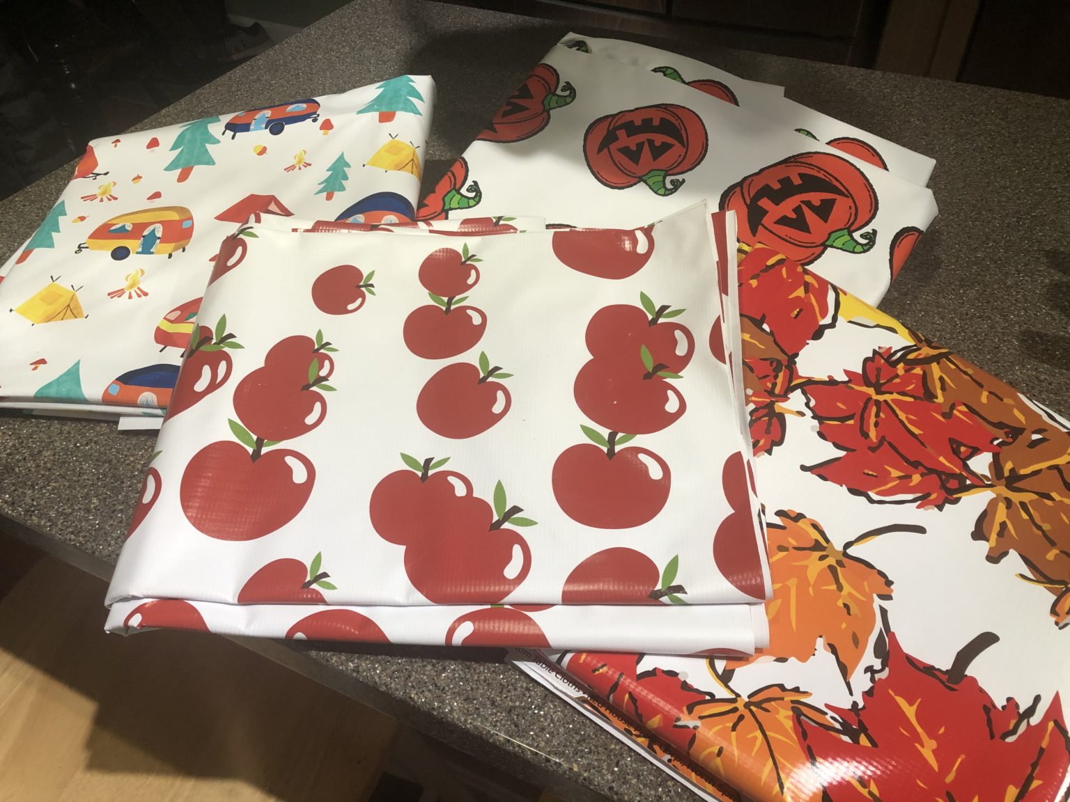 outdoor-picnic-tablecloths-red-house-press-corporation